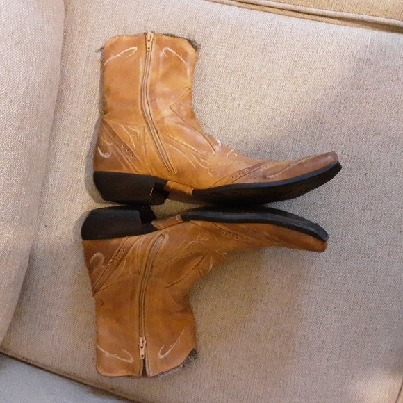COWBOY WESTERN BOOTS - Aldo Firm price ‼️‼️ - Picture 3 of 13